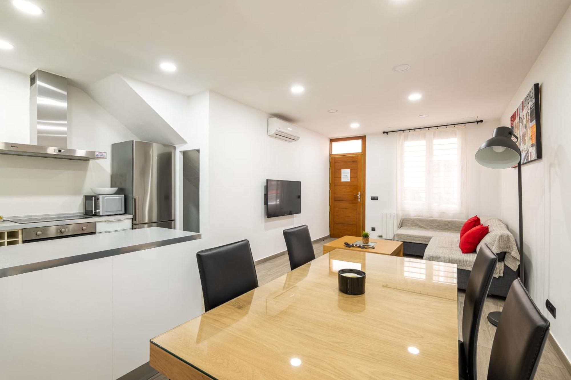 Luxury Apartment, Next To The Sea *