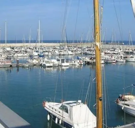 Luxury Beach Apartment, Next To The Sea Premiá de Mar Zewnętrze zdjęcie