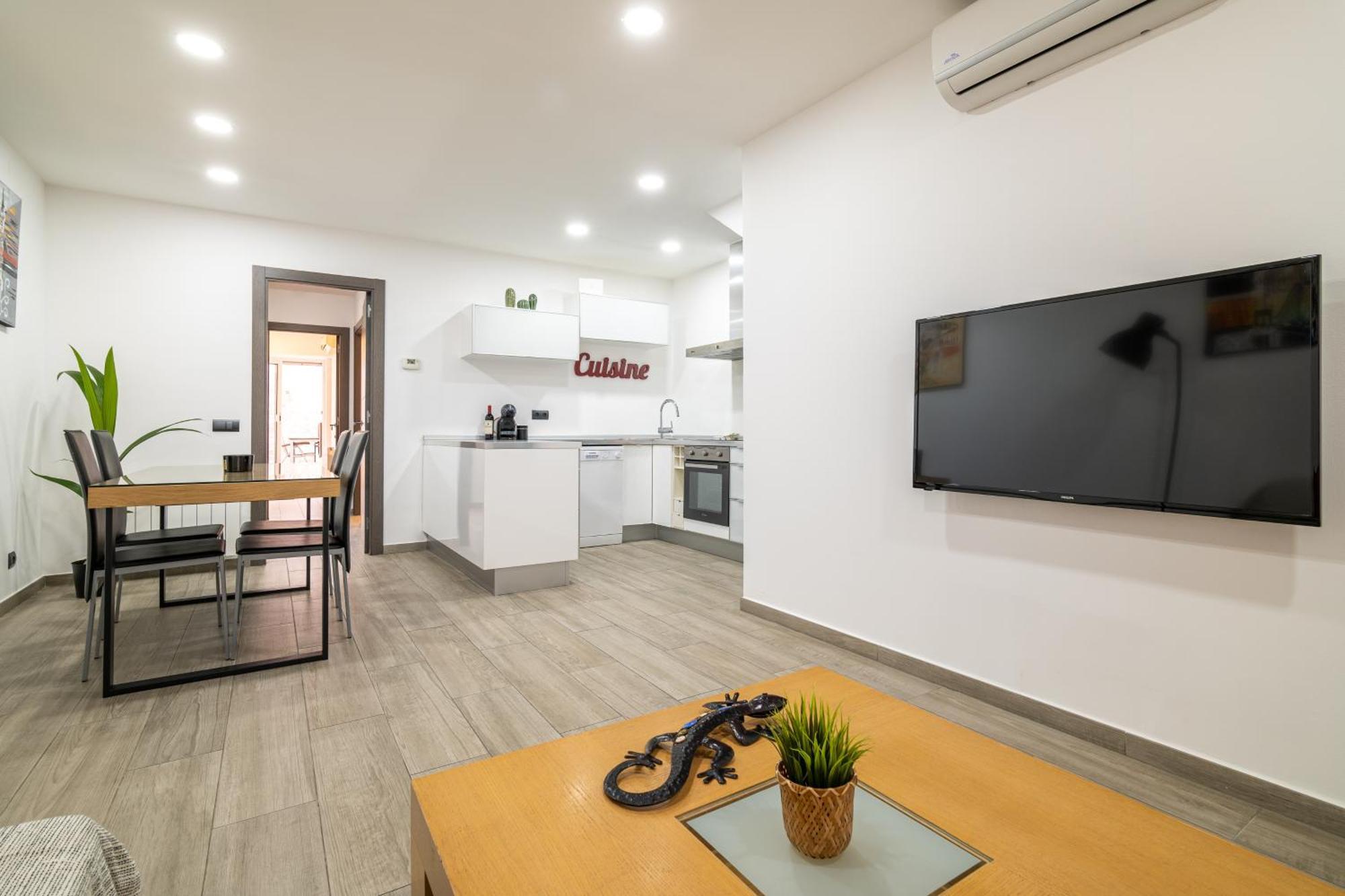 Luxury Apartment, Next To The Sea Apartament Premiá de Mar